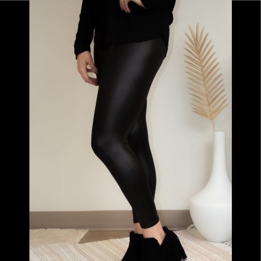 Black Matte-Shine Leggings XL
